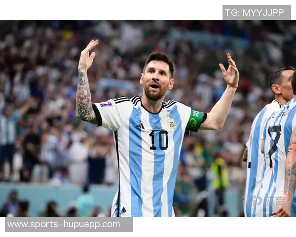 前国脚盛赞卡尔风格可比肩梅西直言其应入世界杯阵容候选名单